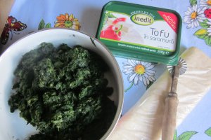 Aperitiv cu urzici și tofu