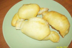 Cornuri cu cremvusti