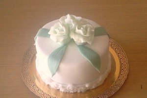 Tort 'noroios' cu ciocolata mud cake