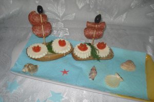 Gustare ''Corabii in deriva'' cu Miez de Lapte Delaco