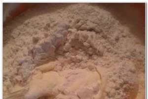 Prajitura cu foi si nuca caramelizata