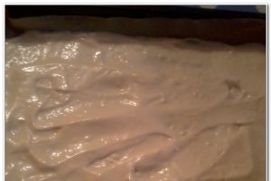 Prajitura cu foi si nuca caramelizata