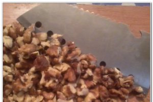 Prajitura cu foi si nuca caramelizata