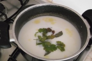 Bachalau com nata (peste cod cu sos alb la cuptor)