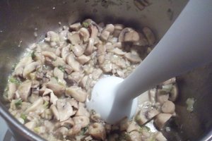 Supa crema de ciuperci