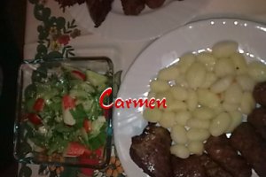 Inima si mici de porc cu Gnochi di Patate.
