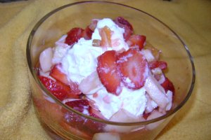 Salata de fructe si inghetata de vanilie (altfel)