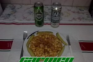 Iahnie de fasole cu afumatura.