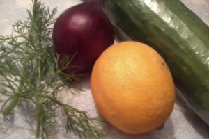 Salata de castraveti cu telemea