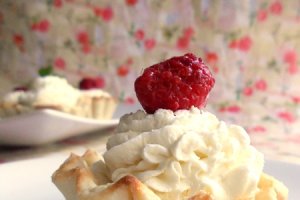 Mini Tarte cu branza de capra