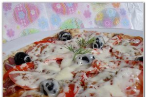 Pizza pe blat de lipie