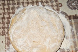 Mini tarte fragede cu ciocolata
