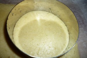 Duo mousse de ciocolata cu Miez de lapte si sos de capsuni