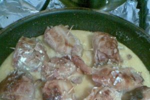 Muschiulet de porc invelit in bacon