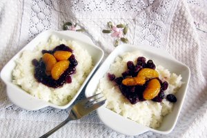 Orez cu lapte, merișoare și mandarine