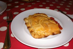 Empanada cu ton