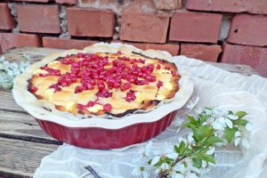 Tarta cu branza si coacaze