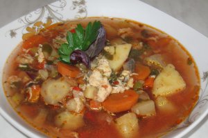 Ciorba de legume cu zdrente de ou