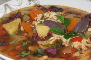 Ciorba de legume cu zdrente de ou