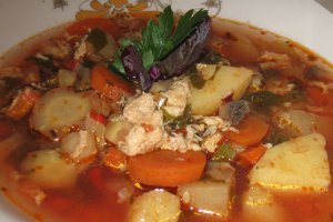Ciorba de legume cu zdrente de ou