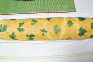 Rulada aperitiv cu branza albastra si sunca