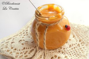 Grapefruit Goji Curd