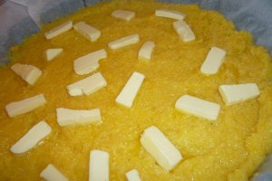 Tarta de mamaliguta cu branza