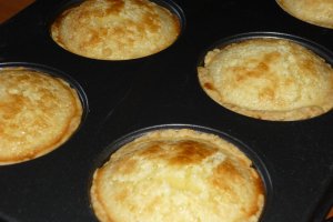 Mini-tarte cu lime