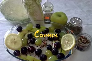 Medalion de rechin, cu orez salbatic si fructe.