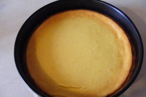Cheesecake cu fructe de padure (cu coacere)