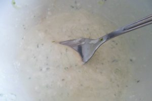 Dovlecei pane cu sos de smantana