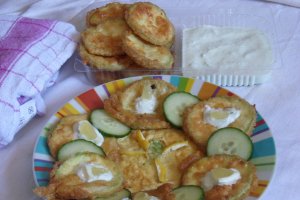 Dovlecei pane cu sos de smantana