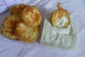 Dovlecei pane cu sos de smantana