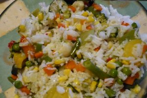 Salata de orez si legume (de post)