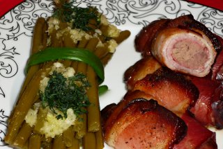 Ficatei inveliti in bacon, la cuptor
