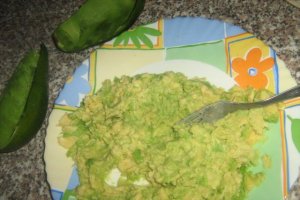 Salata de avocado