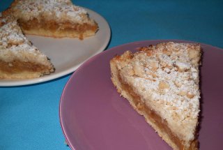 Tarta cu mere si crumble