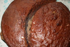 Tort "Iepuras" cu mure si ciocolata (video)