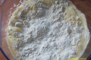Prajitura marmorata cu crema de vanilie