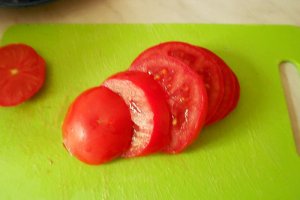 Salata Caprese cu miez de lapte