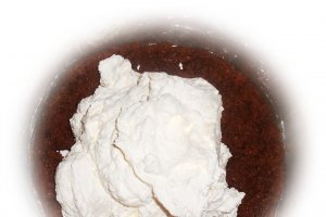 Tort cu crema mascarpone si limoncino