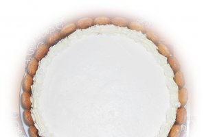 Tort cu crema mascarpone si limoncino