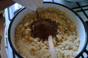 Desert "Bulgarasi" de cacao