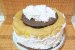 Tort alb-negru cu crema de martipan, capsuni si frisca-5