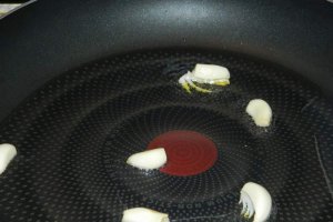 Spaghete carbonara, reţetă cu smantana