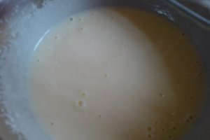 Briose cu topping de branza