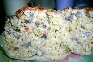 Varza umpluta cu pasat , ciuperci si legume -de post .