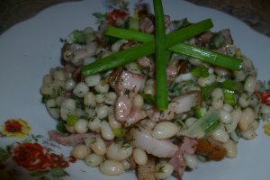 Salata de fasole cu kaizer