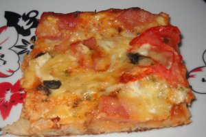 pizza cu blat de franzela