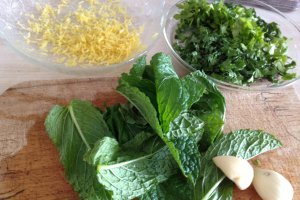 Tagliatele cu rosii chery si pesto din dovlecei